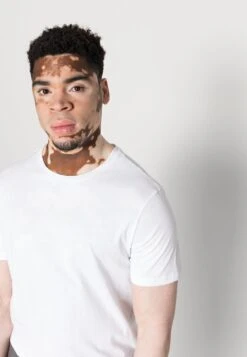 Pier One 10 Pack - T-Shirt Basic - White/Black 13 Pier One 10 Pack - T-Shirt Basic - White/Black -Pier One 20c7d5f73fe449b7b6c0eb7a99388079