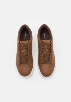 Pier One Unisex - Sneakers Laag - Cognac 11 Pier One Unisex - Sneakers Laag - Cognac -Pier One 4255542b254043c59f79012041804d27