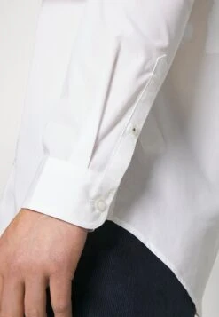 Pier One 2 Pack - Overhemd - White/Olive -Pier One d6657347294c4fd5a48a2a505813ffb1