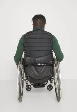 Pier One Bodywarmer - Black -Pier One e1569b065acd421d8dc99bfc16261b20