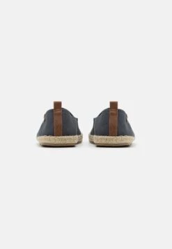Pier One Unisex - Espadrilles - Dark Grey 10 Pier One Unisex - Espadrilles - Dark Grey -Pier One f42f2547f3174953925ae2af649d0ca0