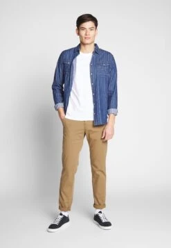 Pier One 2 Pack - T-Shirt Basic - White/Dark Blue -Pier One fc0637525aa84c67b66ae9c9991233d8